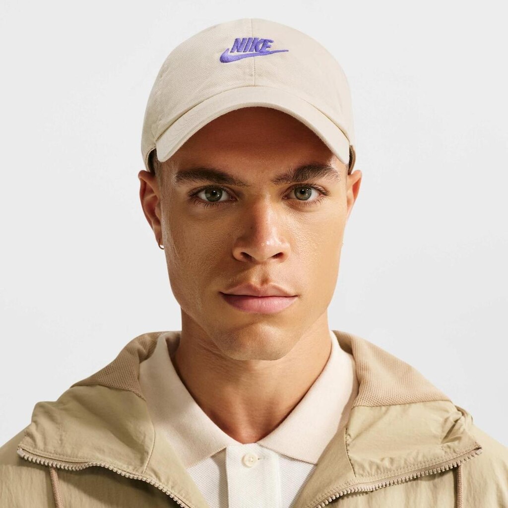 Boné Nike Club Futura Unissex
