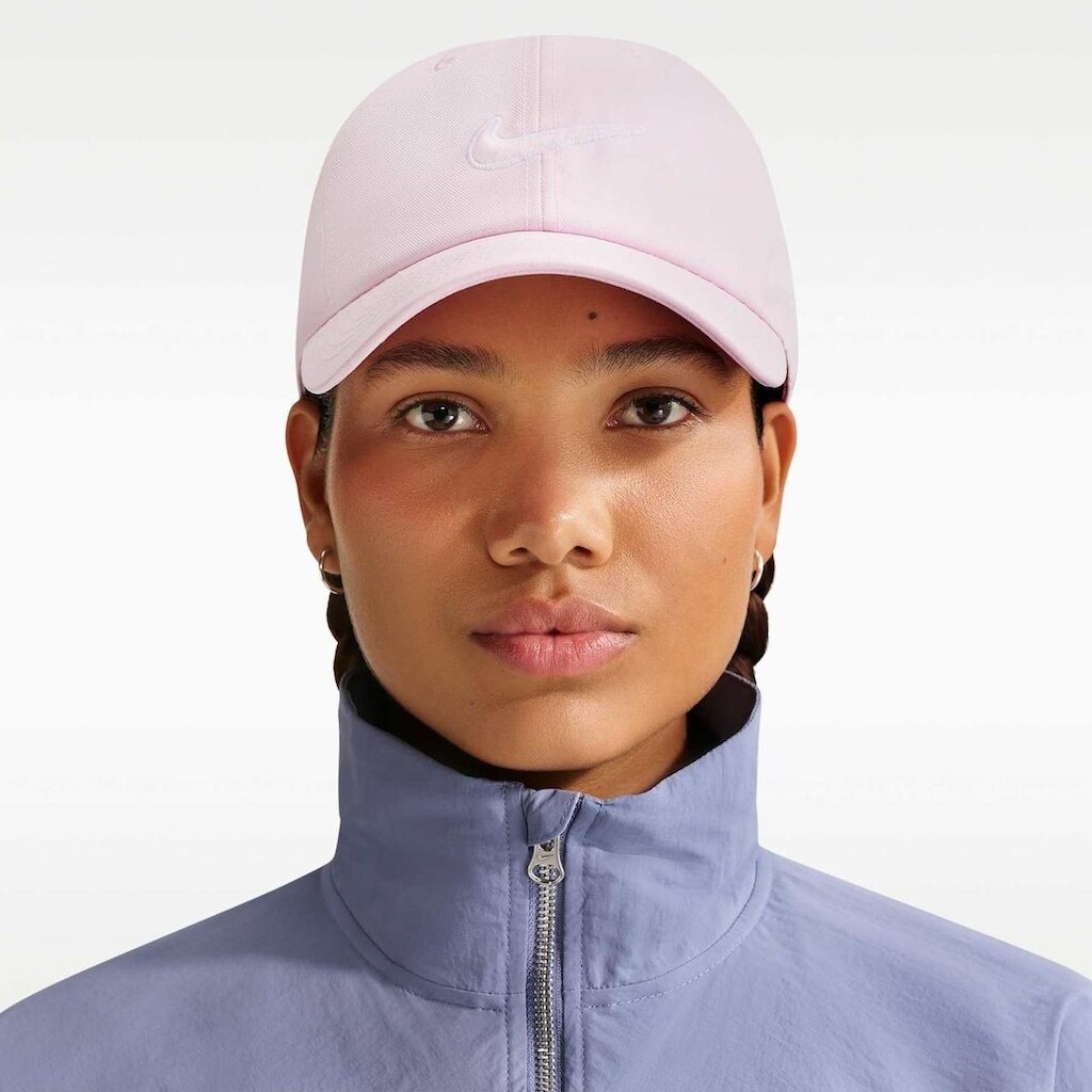 Boné Nike Club Swoosh