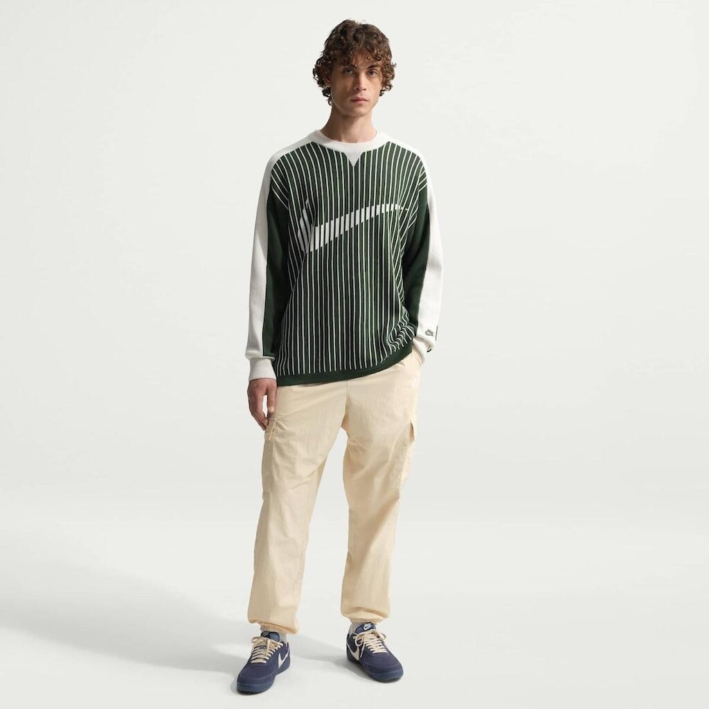 Calça Nike Club Woven Masculina
