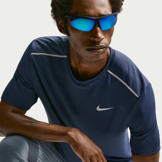Camiseta Dri-FIT Nike UV Miler Masculina