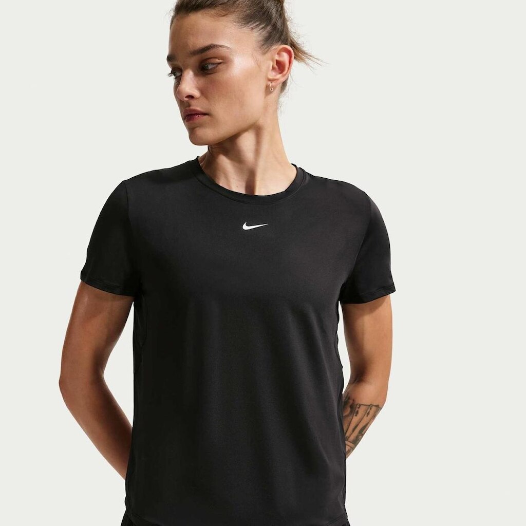 Camiseta Nike Dri-FIT One Feminina