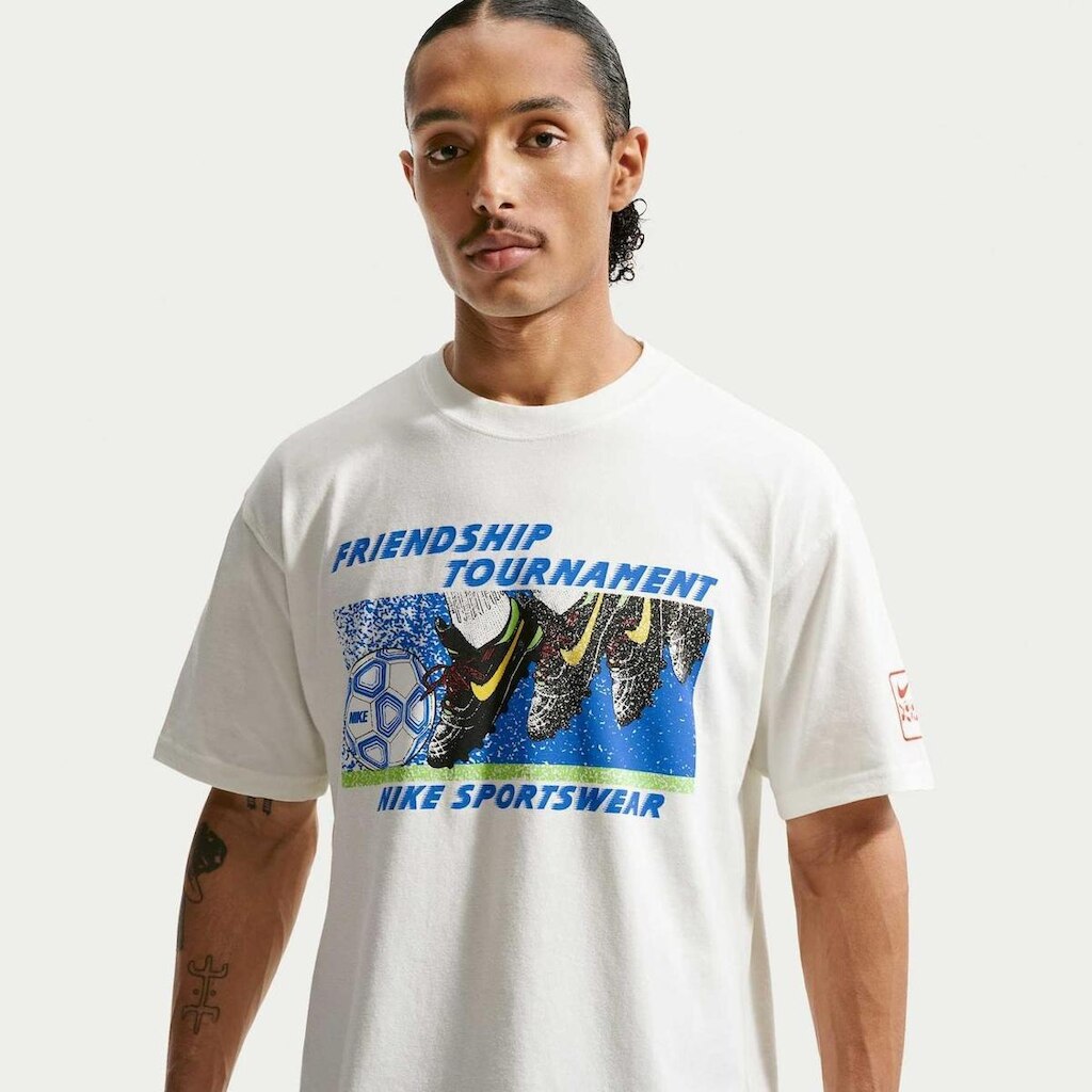 Camiseta Nike Sportswear Celeb Masculina