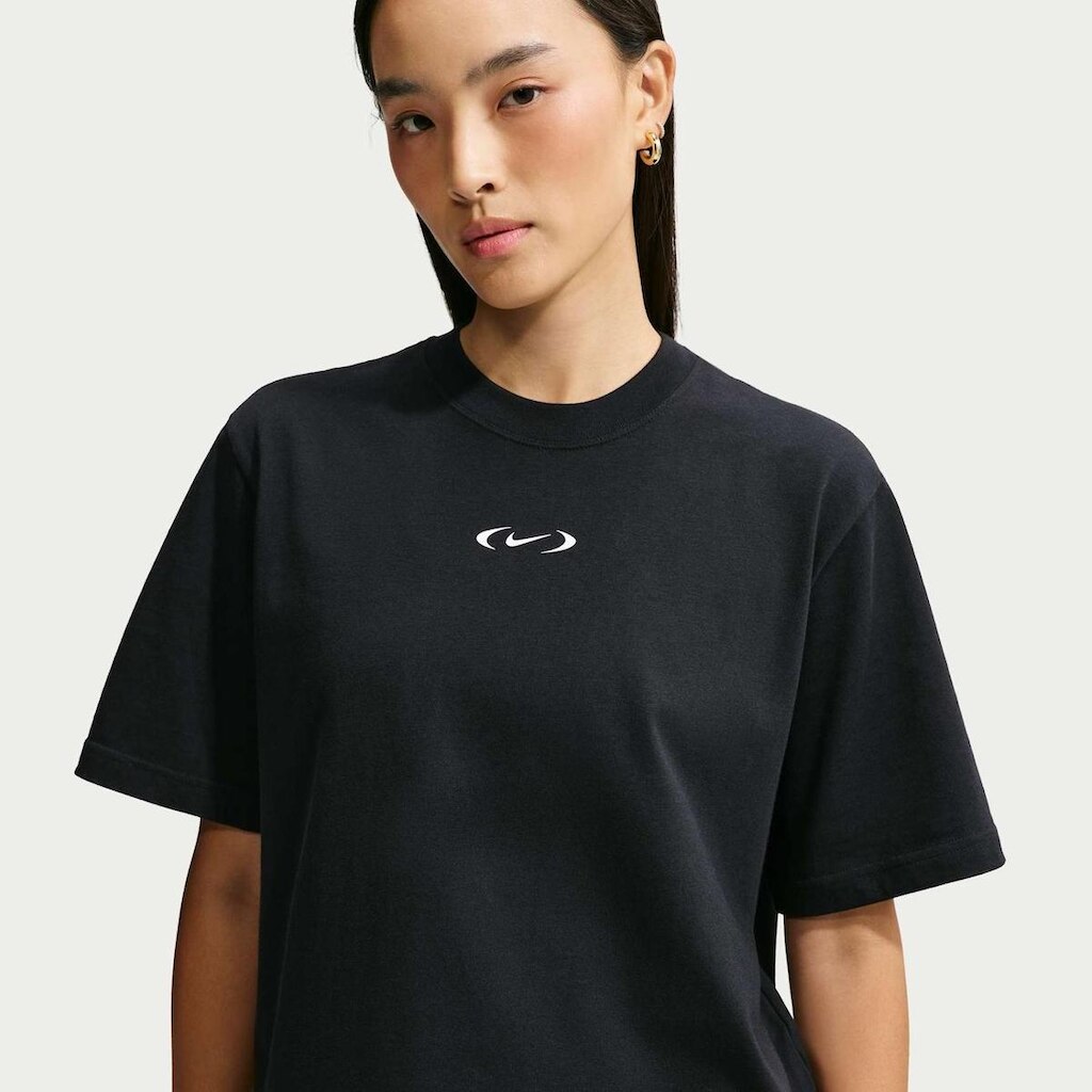 Camiseta Nike Sportswear Classic Boxy Advanced Speed Feminina