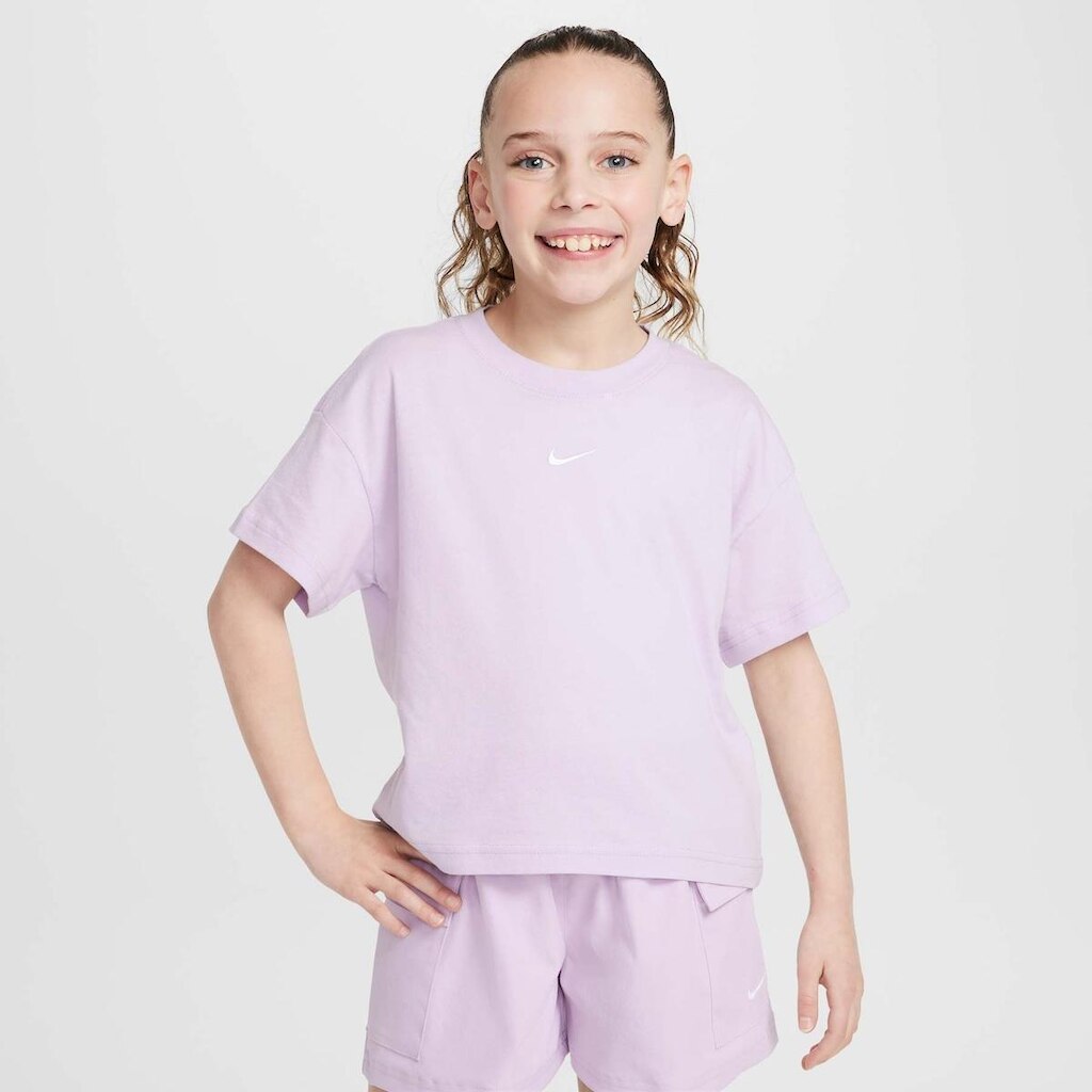 Camiseta Nike Sportswear Essentials Infantil