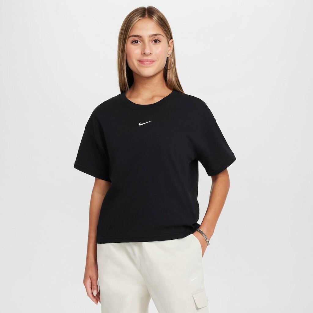 Camiseta Nike Sportswear Essentials Infantil