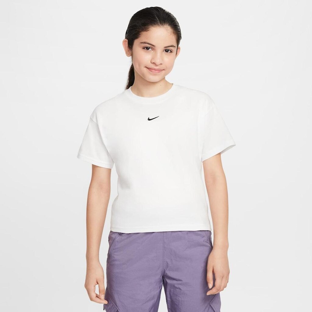 Camiseta Nike Sportswear Essentials Infantil