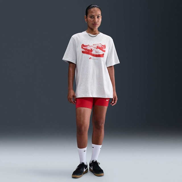 Camiseta Nike Sportswear Field General Feminina