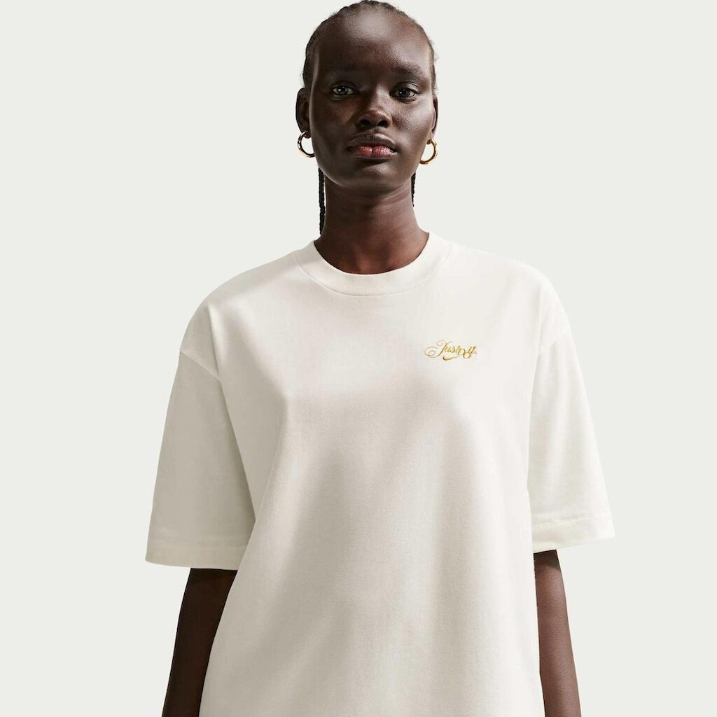 Camiseta Nike Sportswear JDI Oversized Feminina