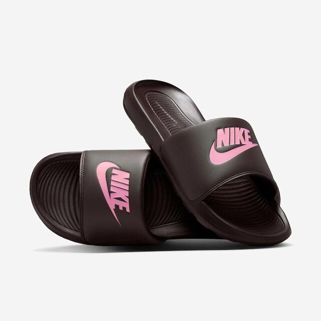 Chinelo Nike Victori One Feminino