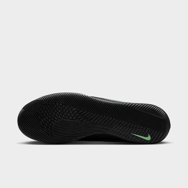 Chuteira Futsal Nike Phantom 6 Club Low