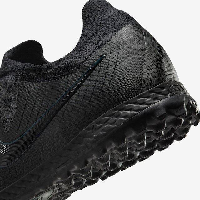 Chuteira Nike Phantom React GX II Pro Society