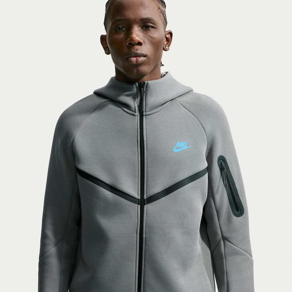 Jaqueta Nike Sportswear Tech Windrunner Masculina