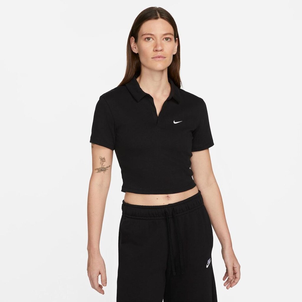 Polo Nike Sportswear Essential Feminina