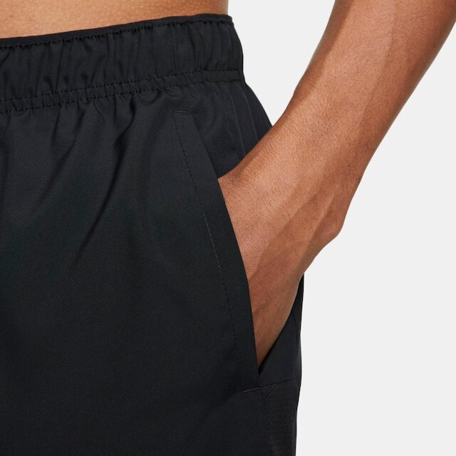 Shorts Nike Dri-FIT Challenger Masculino
