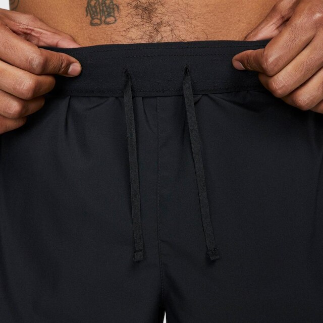 Shorts Nike Dri-FIT Challenger Masculino