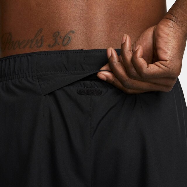 Shorts Nike Dri-FIT Challenger Masculino