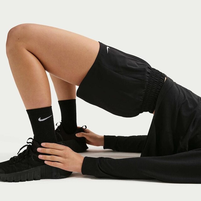Shorts Nike One Feminino