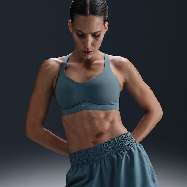 Shorts Nike One Feminino