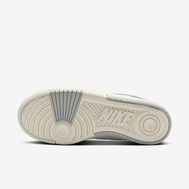 Tênis Nike Gamma Force Feminino