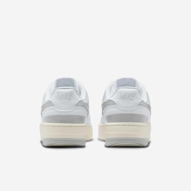 Tênis Nike Gamma Force Feminino
