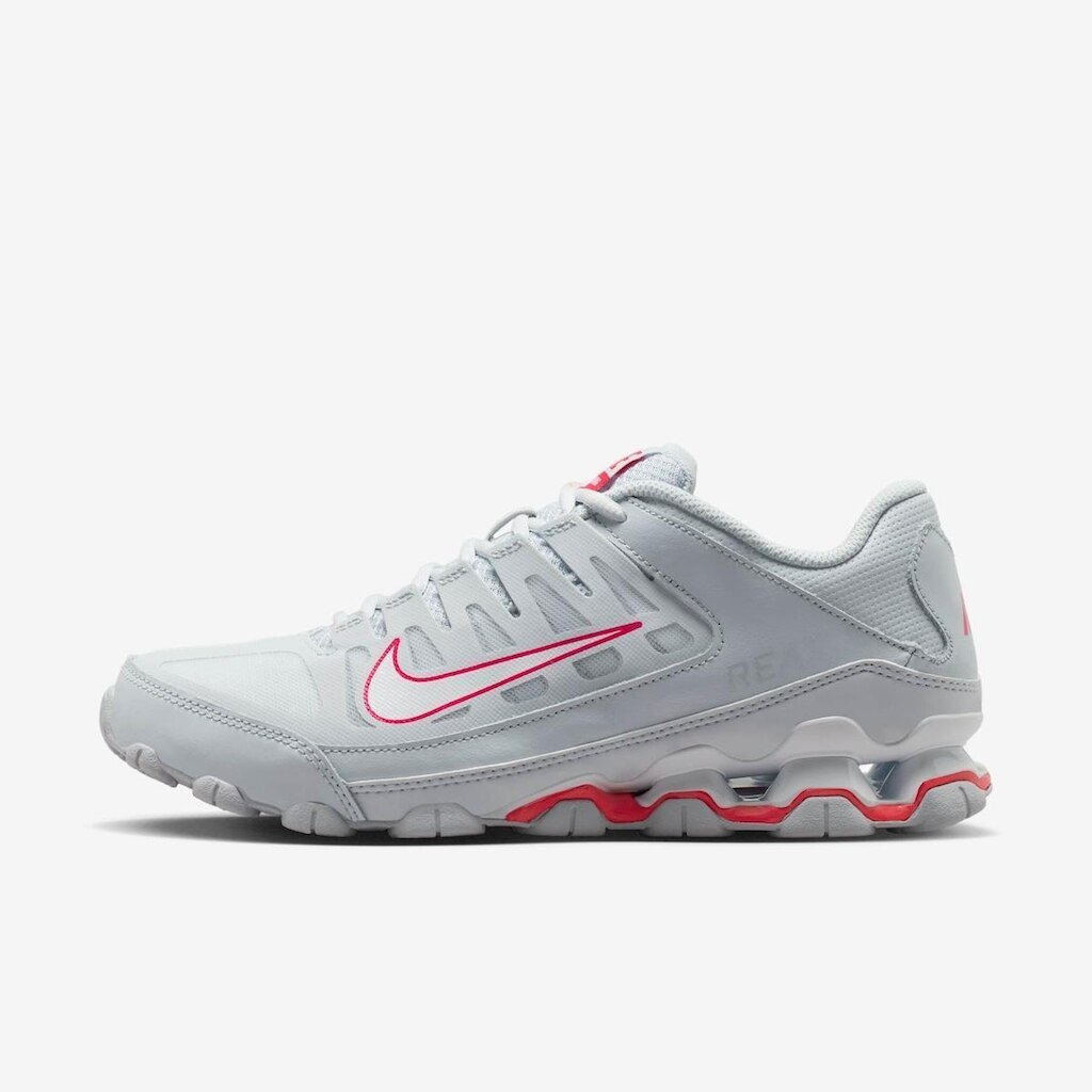 Tênis Nike Reax 8 TR Feminino