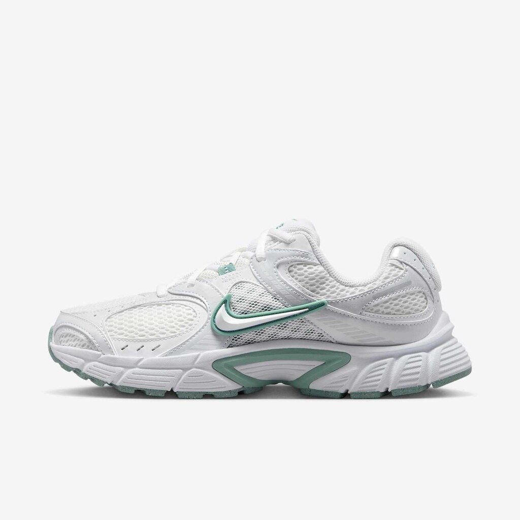 Tênis Nike V5 Runner Feminino