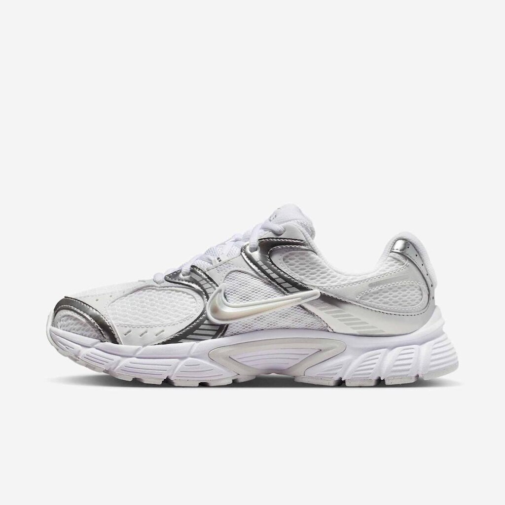 Tênis Nike V5 Runner Feminino