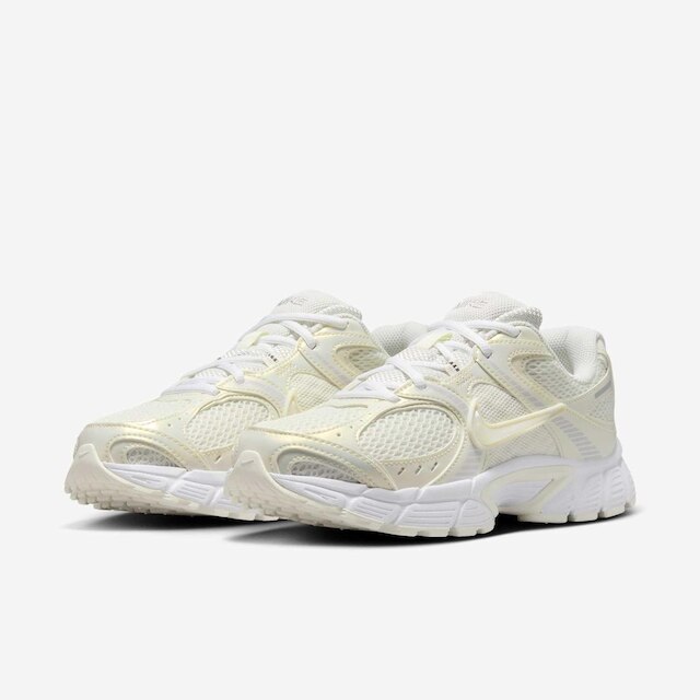 Tênis Nike V5 Runner Feminino